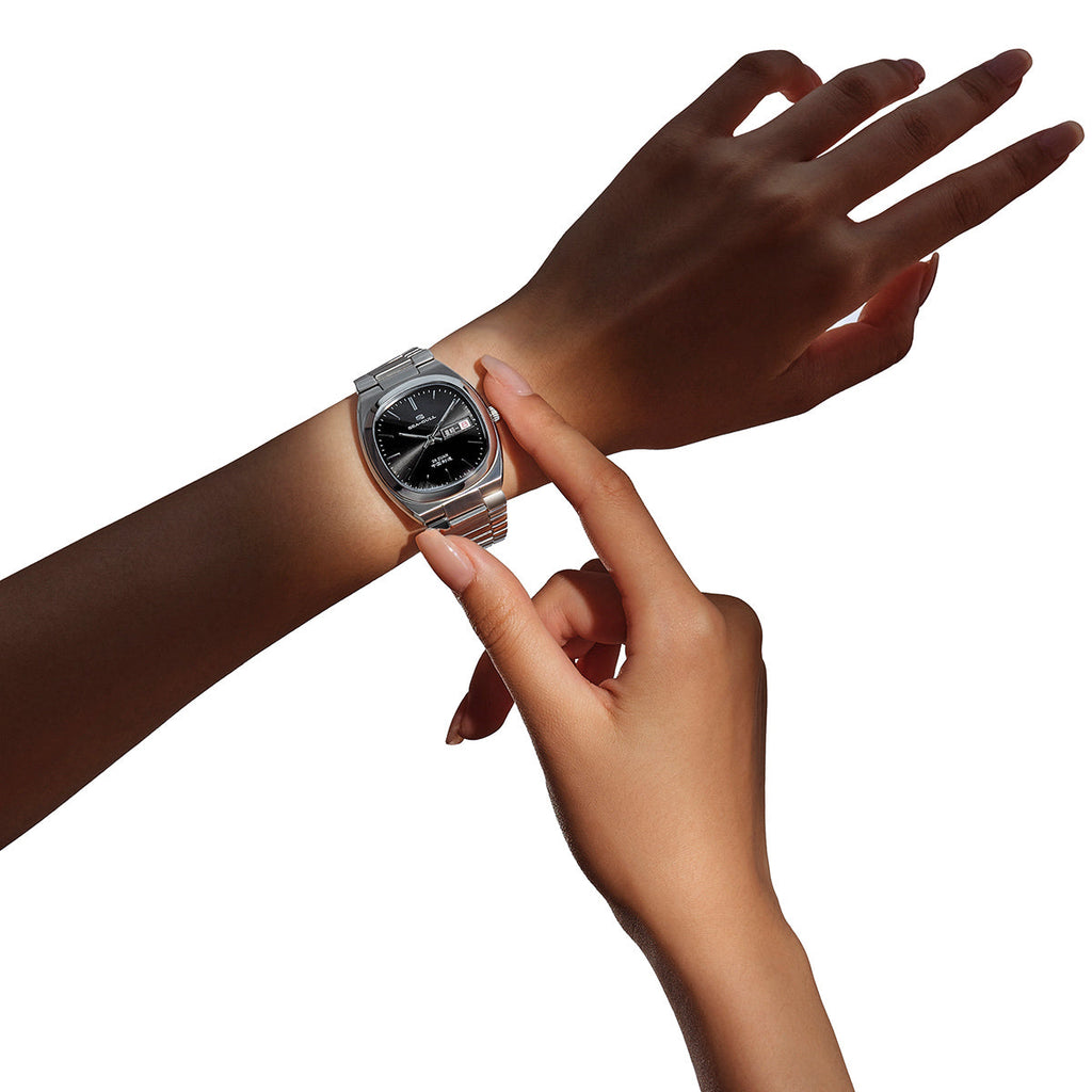 Day-date Calendar Tonneau Case Dress Watch 34mm